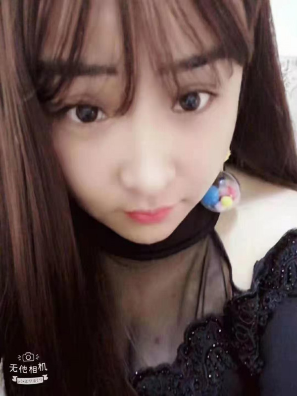 北门 肉肉大胸女孩